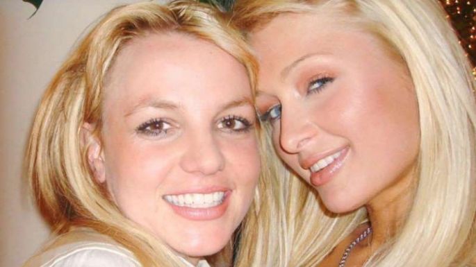 Paris Hilton causa polémica tras asegurar autoridad sobre las 'selfies' en el mundo