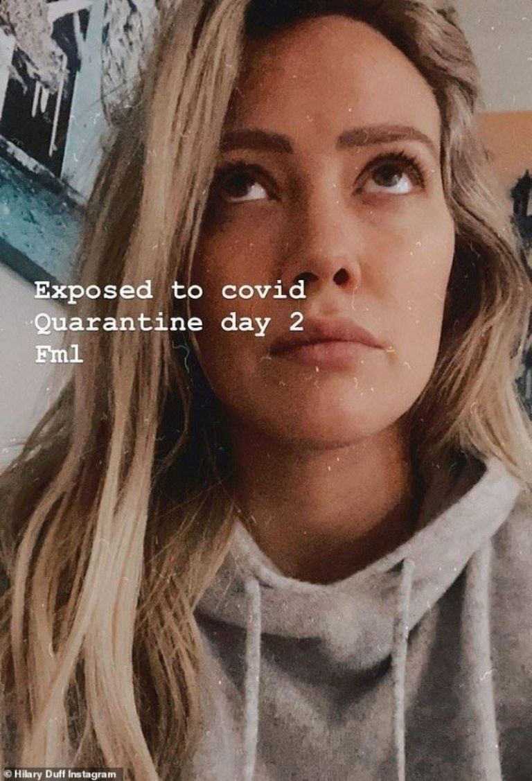 Instagram @hilaryduff