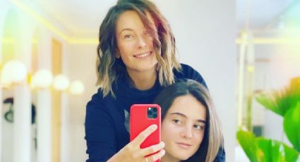 Una madre moderna: Dominika Paleta acompaña a su hija a tatuarse