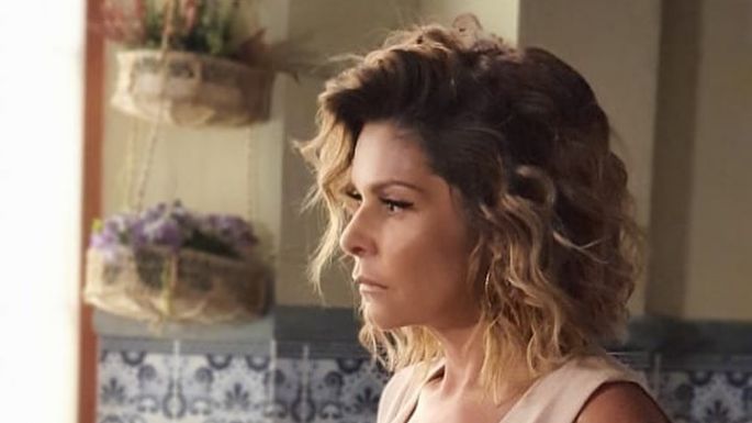 Itatí Cantoral se sube al tubo y los usuarios de Instagram enloquecen