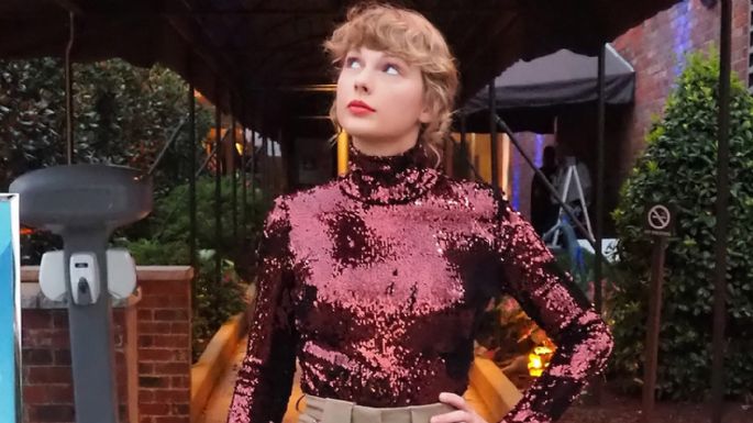 ¡No puede ser! Cantante crítica a Taylor Swift y seguidores se le van encima