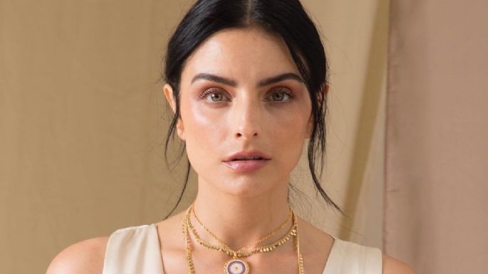 Aislinn Derbez cumple su sueño de convertirse en 'médico' y aplica pruebas de Covid-19