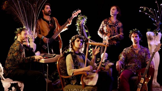 Este es el increíble y 'extraño' cover que hace BOSCO a 'Perreo en el Periférico' de Rockdrigo