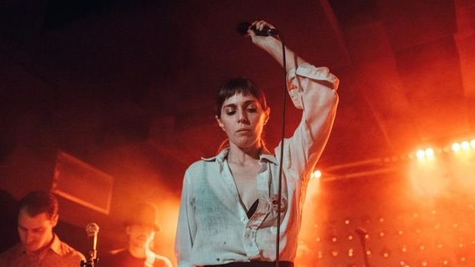 U.S. Girls lanzan una canción navideña donde cuestionan a Santa Claus y su importancia