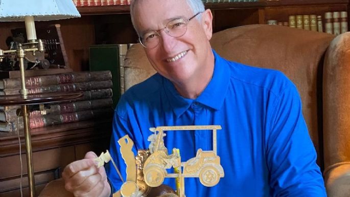 Critican a Ricardo Salinas Pliego por cena navideña sin medidas sanitarias