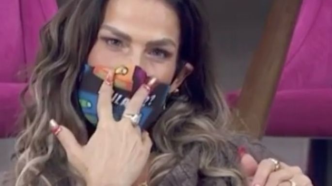 Critican a Niurka Marcos por irse de fiesta a un bar sin respetar las medidas sanitarias