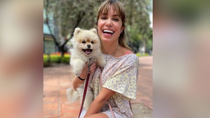 Andrea Escalona enloquece a Televisa al posar en sensual bikini al asolearse