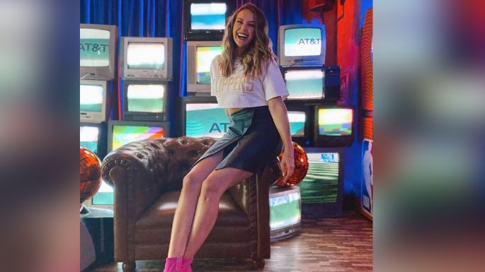 Andrea Sola enamora a todo TV Azteca al posar en entallado 'outfit' para Instagram