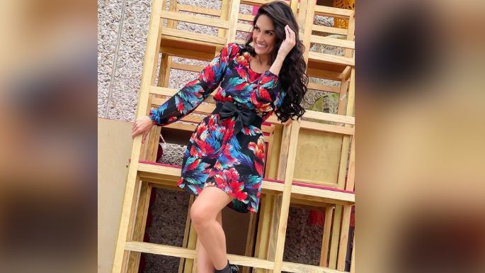 Joanna Vega-Bientro enamora en Imagen TV con coqueto vestido dorado en 'Sale el Sol'