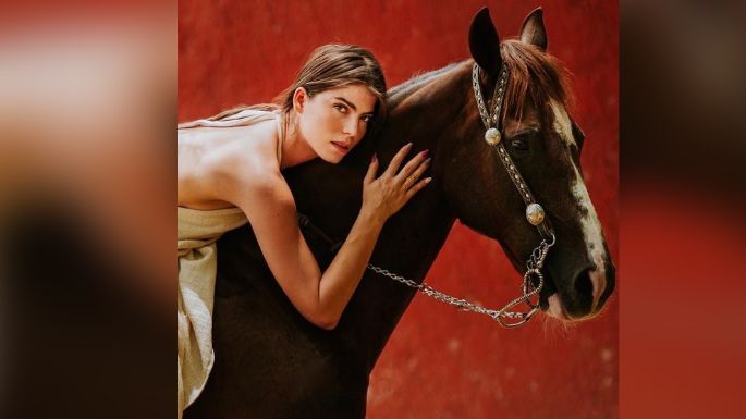 Esmeralda Ugalde conquista TV Azteca al lucirse en sensual atuendo de esta forma