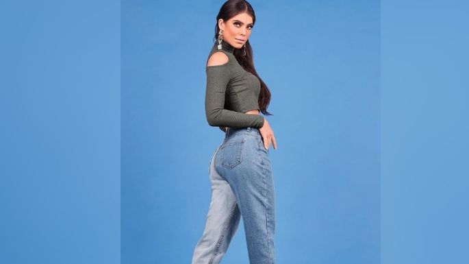 Esmeralda Ugalde conquista TV Azteca al lucirse en sensual atuendo de esta forma