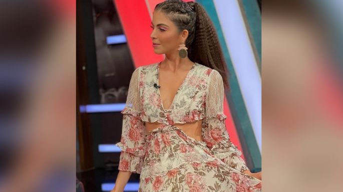 Esmeralda Ugalde enloquece a TV Azteca al asolearse en sensual bikini desde la playa