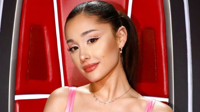 Ariana Grande posa con encantador look negro y enamora a sus fans