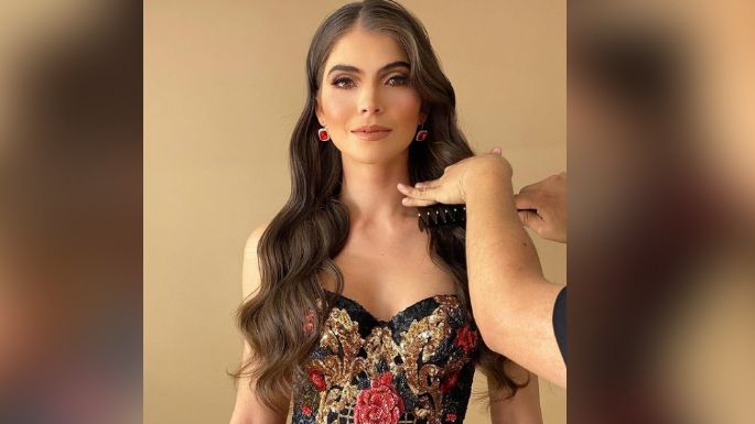 Esmeralda Ugalde conquista TV Azteca al lucirse en sensual vestido de esta forma