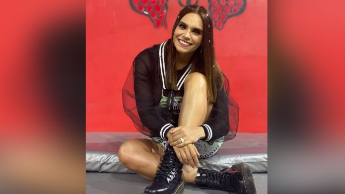 Tania Rincón hace arder a todo Televisa al posar en sensual 'outfit' rosa desde 'Hoy'