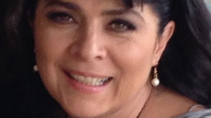 ¡Maravilloso! La actriz Victoria Ruffo festeja por adelantado su cumpleaños número 59