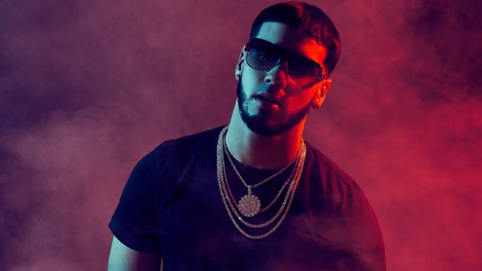 ¡Todo un magnate! Anuel AA es el nuevo dueño del equipo de basketball Capitanes de Arecibo