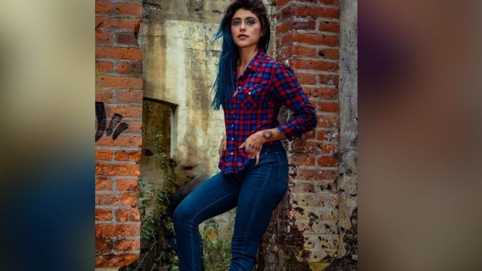 Valery de 'Exatlón' deleita a todo TV Azteca al posar desde el campo con 'outfit' deportivo