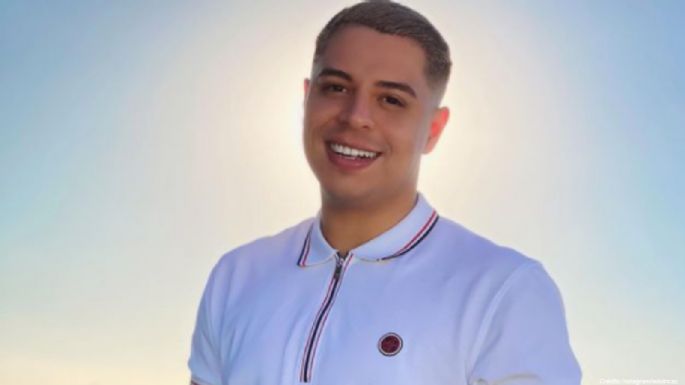 ¡Terrible! Vocalista de Grupo Firme desarma a militar por esta razón