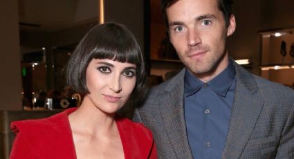 Ian Harding de la serie 'Pretty Little Liars' se casa en secreto con su novia Sophie Hart