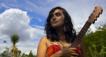 ¡Maravilloso! 'Sin ataduras', el nuevo sencillo de Liza Xihuala