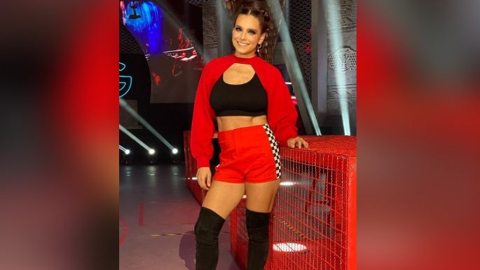 Tania Rincón enamora Televisa en entallado atuendo negro desde 'Guerreros 2021'