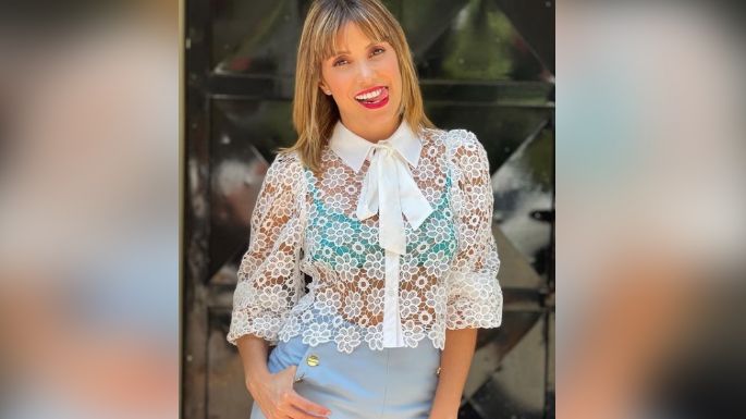 Andrea Escalona enloquece a Televisa al posar en coqueto atuendo verde desde 'Hoy'