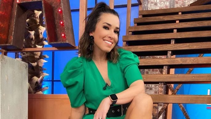 Laura G posa con coqueto outfit blanco y deleita a toda TV Azteca; este es su look