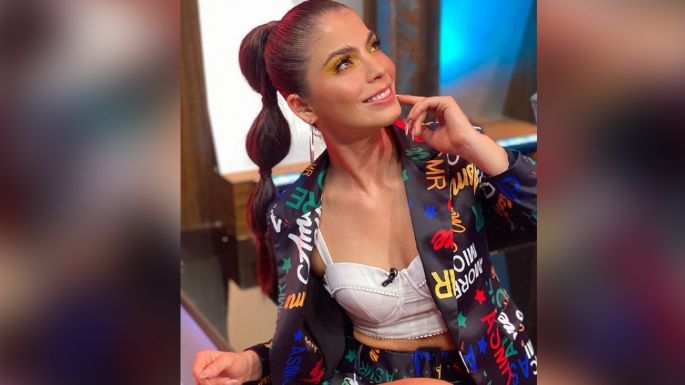 Esmeralda Ugalde conquista TV Azteca al lucirse en elegante vestido de esta forma