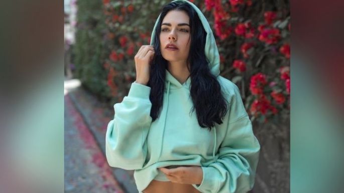 Livia Brito enloquece a Televisa al posar en atrevido 'outfit' rosa para Instagram