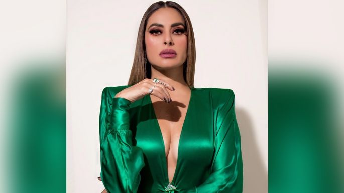 Galilea Montijo enloquece a Televisa al posar en corto 'outfit' rosado desde 'Hoy'