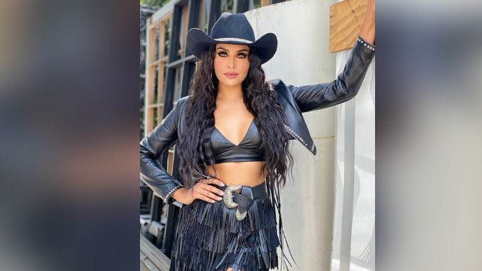 Kristal Silva enloquece desde 'Venga la Alegría' enfundada en sensual vestido en TV Azteca