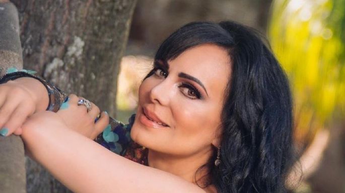 Maribel Guardia enamora a sus fans al lucir un encantador vestido de primavera; este es su look