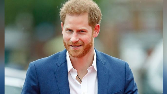 Príncipe Harry habla sobre el rumor de que James Hewitt es su verdadero padre y no el Rey Carlos III