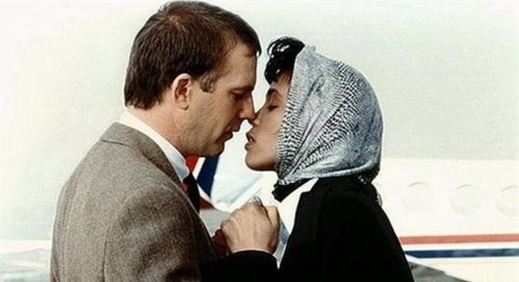 Revelan que Whitney Houston no iba cantar su icónica canción en  'El guardaespaldas'