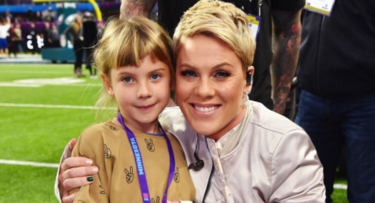 La hija de 11 años de P!nk muestra su increíble talento vocal cantando un tema de Olivia Rodrigo