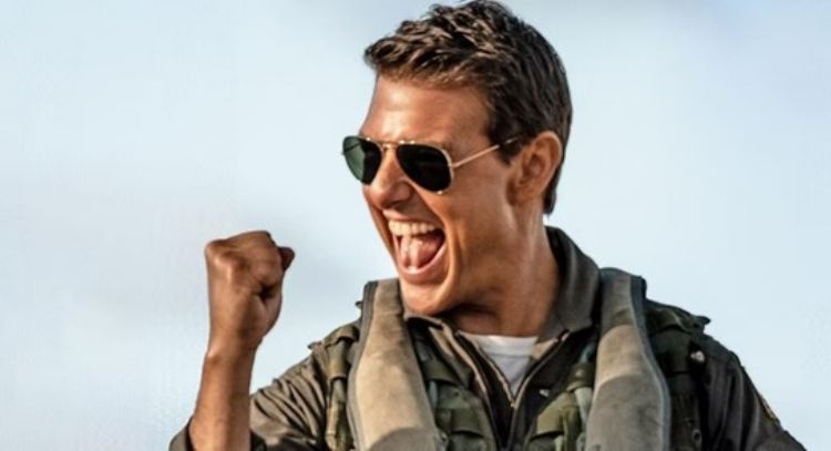 Tom Cruise agradece el apoyo de sus fans a 'Top Gun: Maverick' de esta peligrosa manera