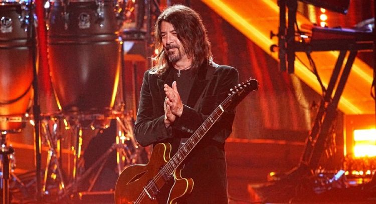 Jack Black, Pink y Beck se unen a Dave Grohl para la última presentación de 'Hanukkah Sessions'