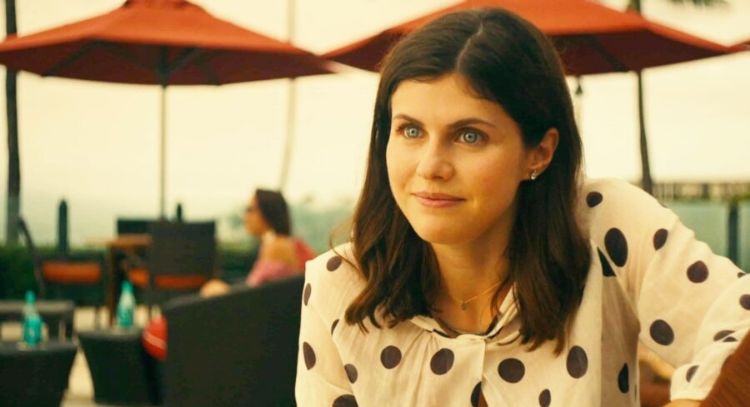 Alexandra Daddario revela que la escena más 'sexy' que ha filmado es una sobre venganza