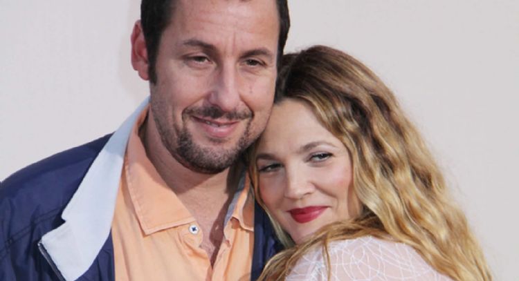 Drew Barrymore revela que protagonizaría otra película al lado de Adam Sandler