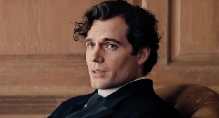 Henry Cavill está en conversaciones para unirse a Robert Downey Jr. en 'Sherlock Holmes 3'