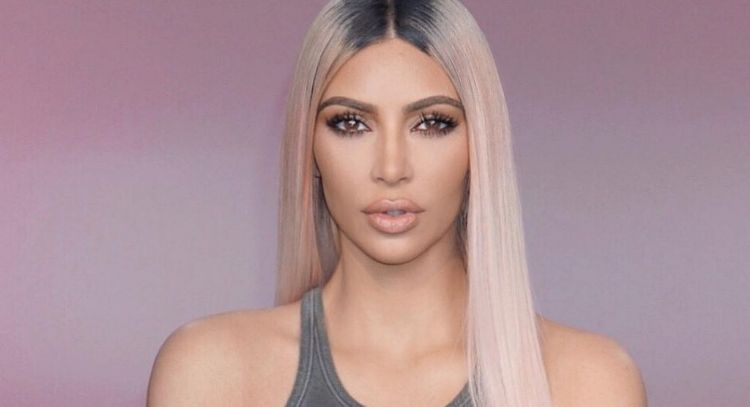 Kim Kardashian visita cárcel de alta seguridad y se revela que prepara documental