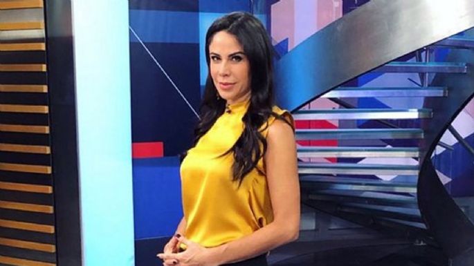 FOTO: Paola Rojas luce encantador vestido blanco y enamora a sus fans de Televisa