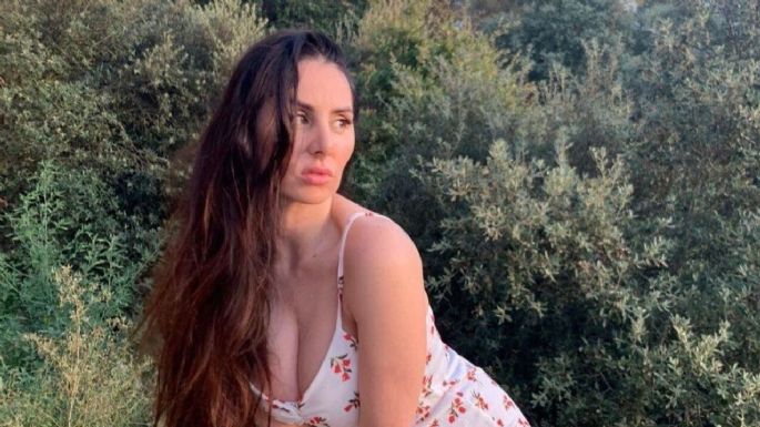 FOTO: La Mala Rodríguez roba suspiros con este ajustado vestido que deja al descubierto sus encantos