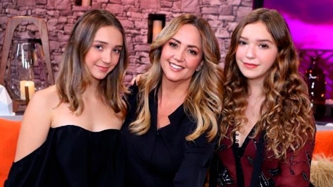 Andrea Legarreta presume a sus hijas en redes y enamora a sus seguidores de Televisa
