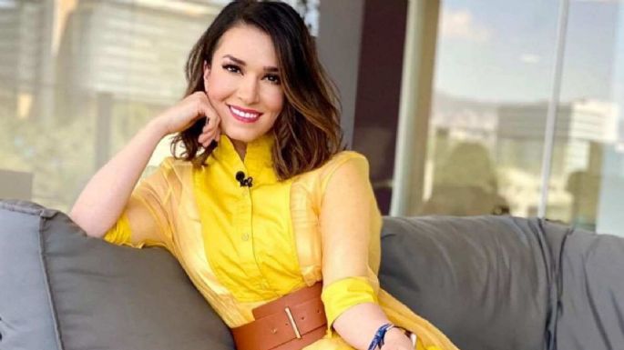 Laura G llega a TV Azteca y luce elegante vestido blanco; este es su look