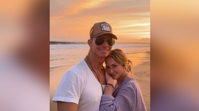 ¡Amor del bueno! Andrea Legarreta celebra 22 años de amor con Erik Rubín con romántico mensaje