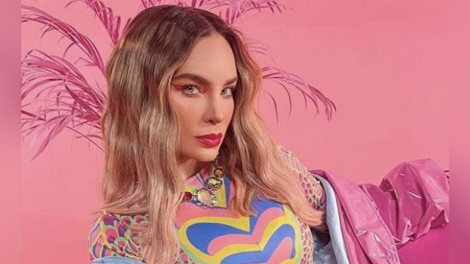 Belinda sube la temperatura en Instagram al posar en sensual traje de baño