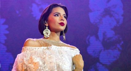 Pepe Aguilar da tremendo regaño a Ángela Aguilar por el escote de su vestido