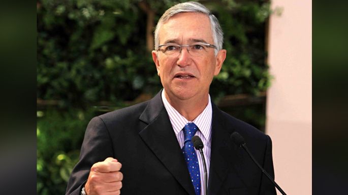 "Tengo malas noticias": Ricardo Salinas Pliego, dueño de TV Azteca, es hospitalizado por esto